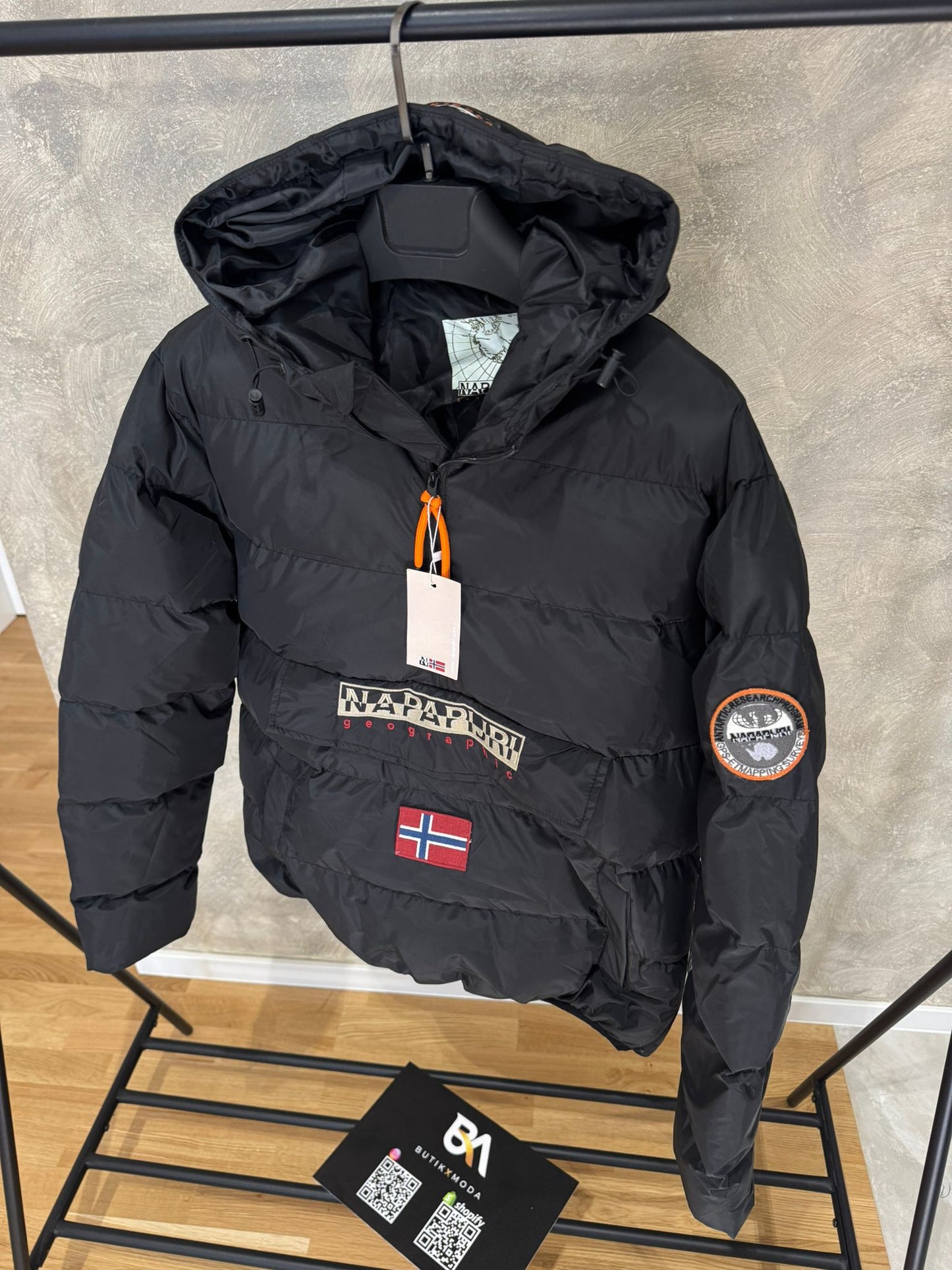 NAP zimska jakna (crna)